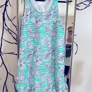 NWT Crown & Ivy beautiful XS green and white print dress